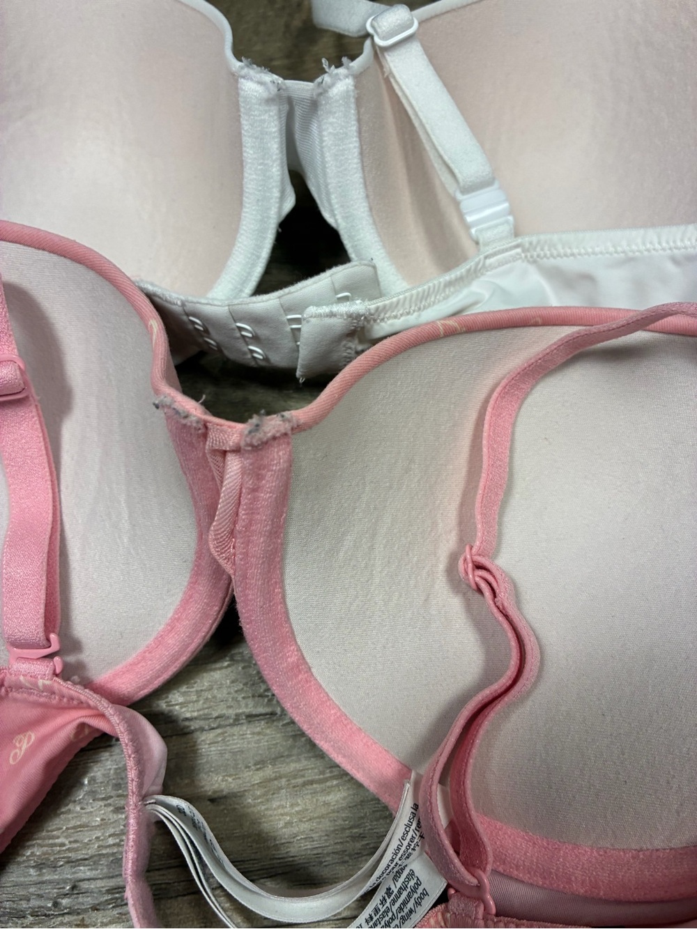 Victoria Secret PINK 2 Underwired Bras Lined Push Up Wear Everywhere - Picture 8 of 11